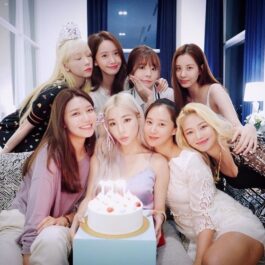 GIRLS GENERATION