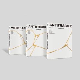 LE SSERAFIM – ANTIFRAGILE