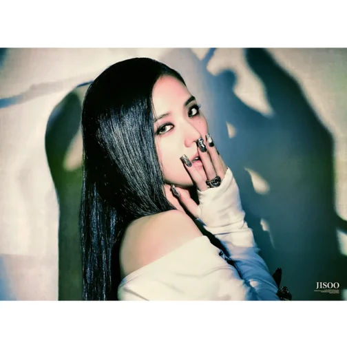 Plakat BLACKPINK: Jisoo - Me (Black Ver.) - obrazek 2