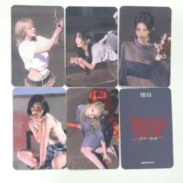 Karta NMIXX – Fe3O4: STICK OUT (applemusic POB)