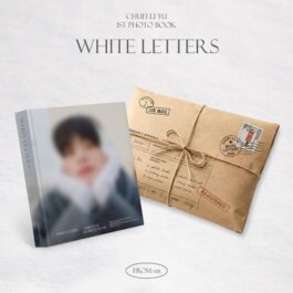 [PREORDER] CHUEI LI YU – 1st PHOTO BOOK [WHITE LETTERS]